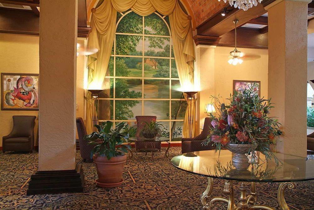 Embassy Suites Baton Rouge Nội địa bức ảnh