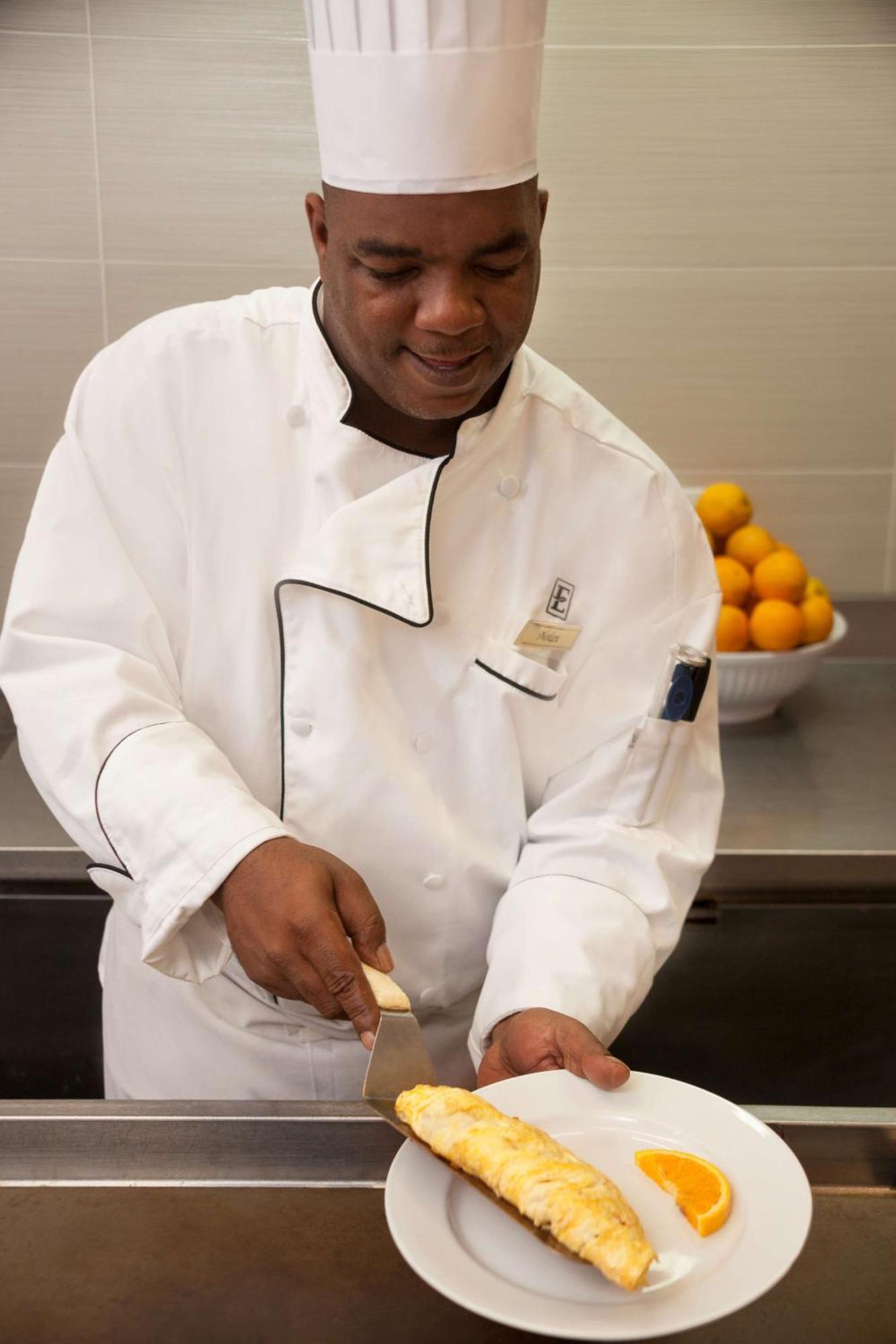 Embassy Suites Baton Rouge Ngoại thất bức ảnh