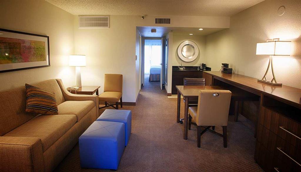 Embassy Suites Baton Rouge Phòng bức ảnh