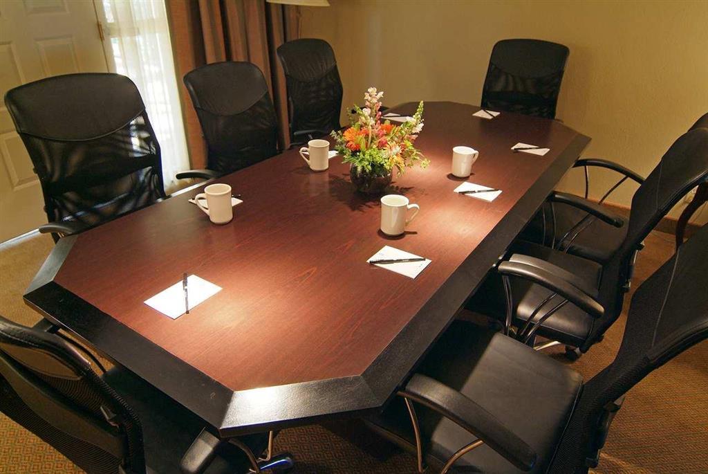 Embassy Suites Baton Rouge Tiện nghi bức ảnh